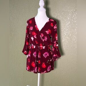 Express Deep V Floral Romper Size S